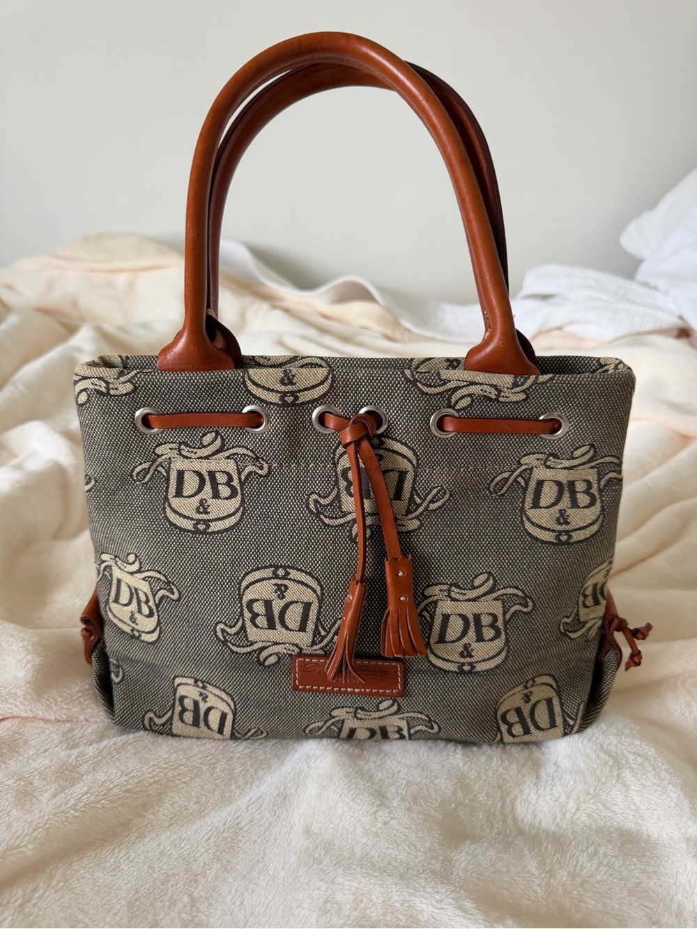 Dooney & Bourke tassel purse